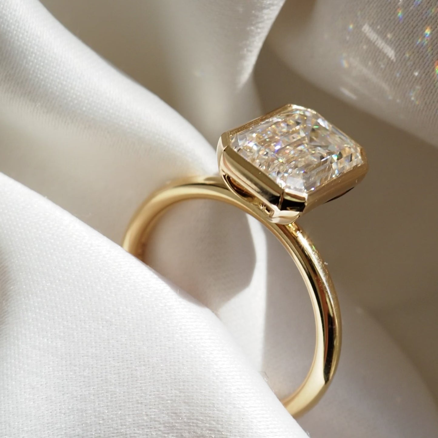 2.5 CT Emerald Shaped Bezel Lab Grown Diamond Engagement Ring